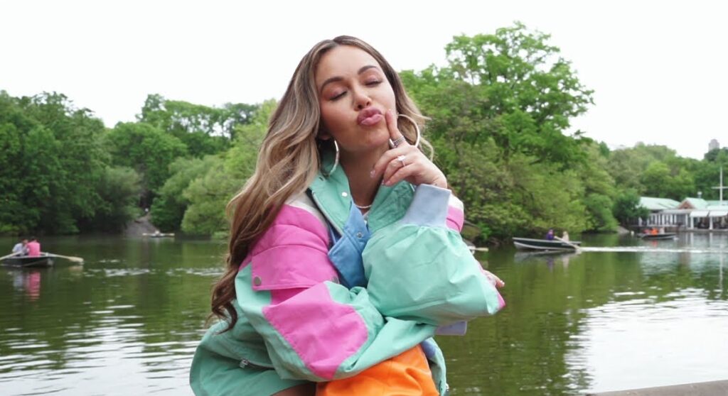 Letra de No Te Quiero Quemar – Chiquis Rivera